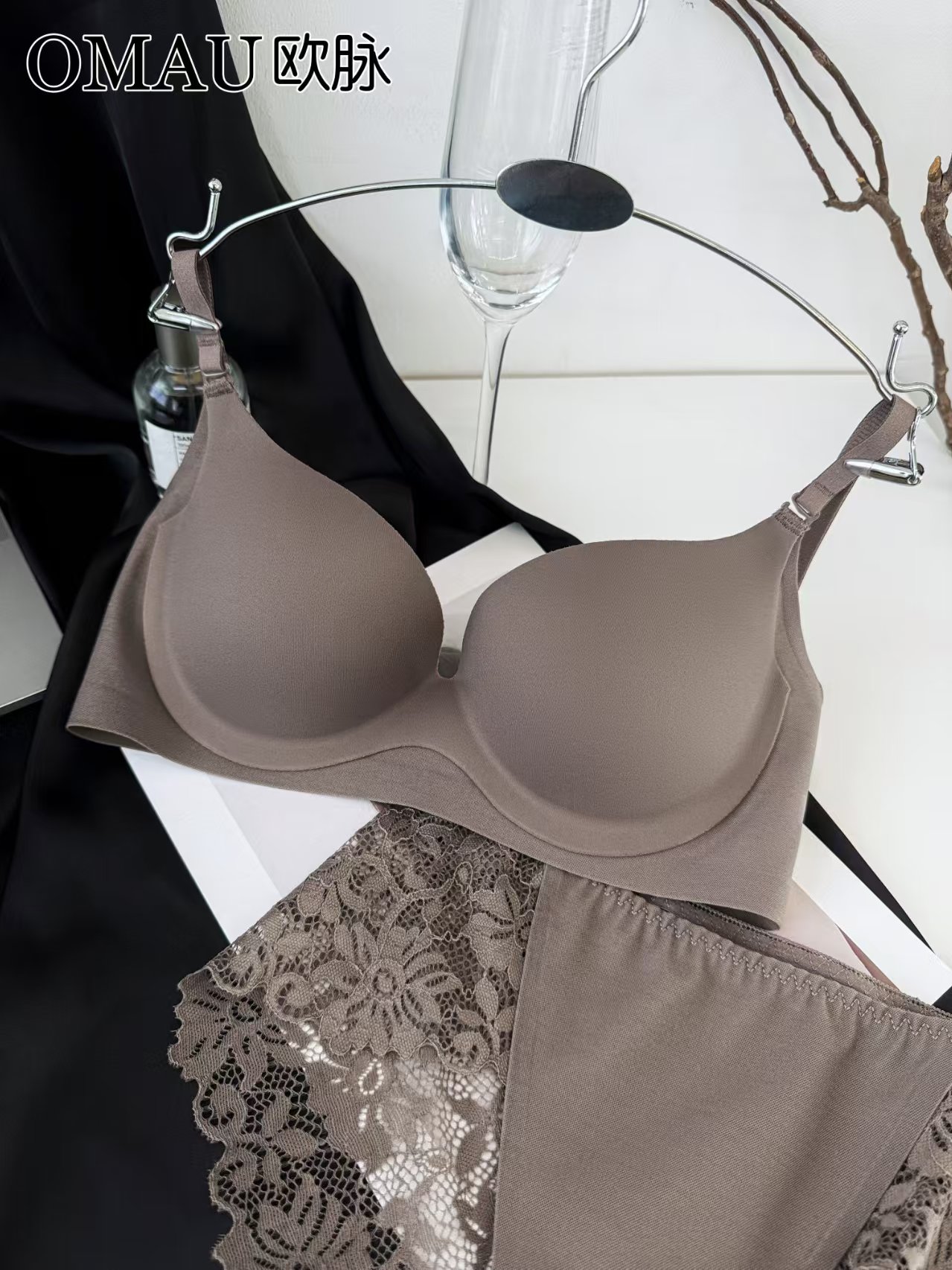 Ladies' Underwear